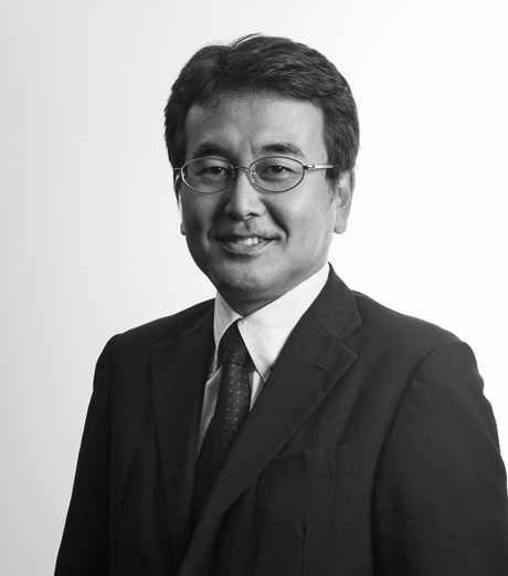 平岡 正英氏