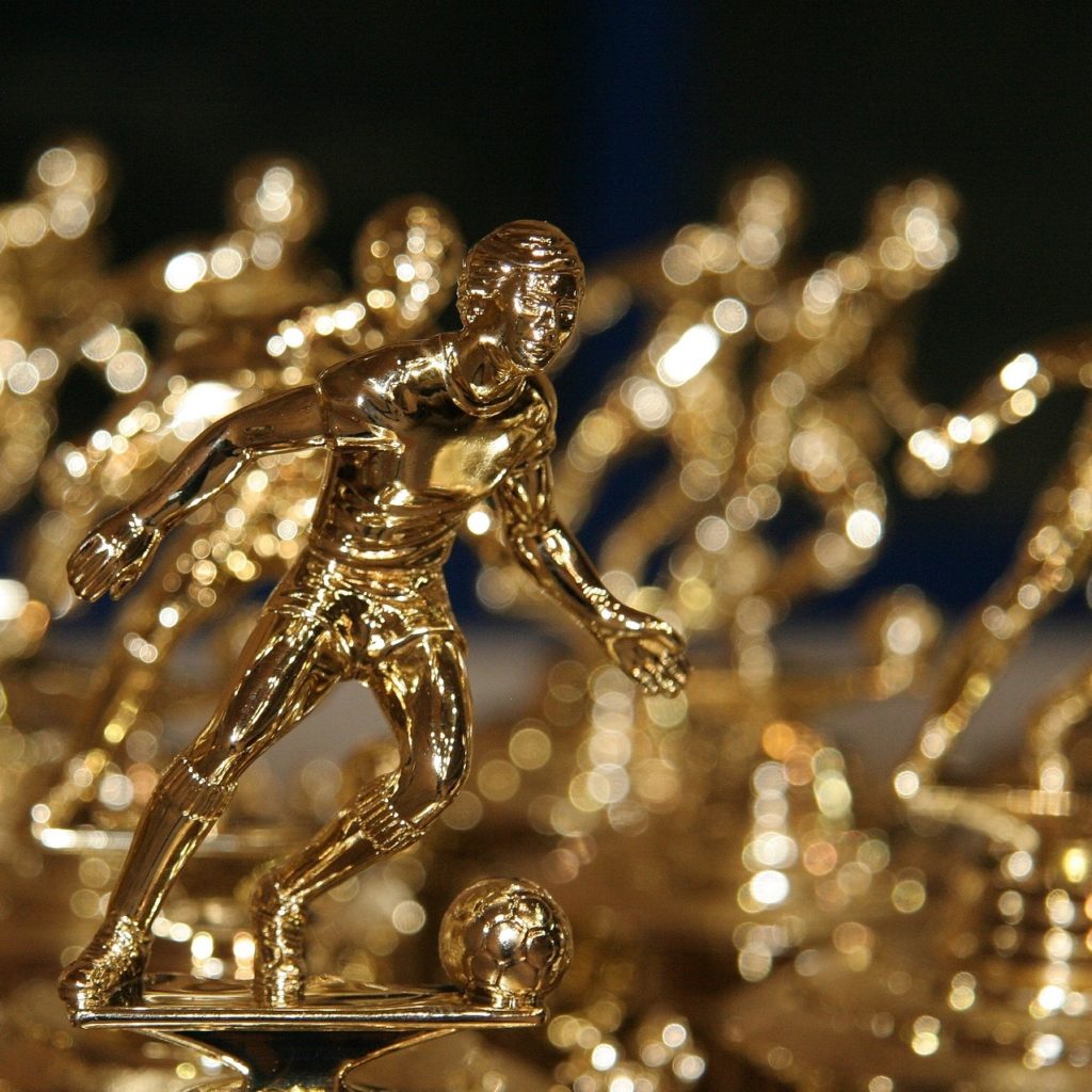 Help Me Help You: Stop Rewarding Bad Behaviour