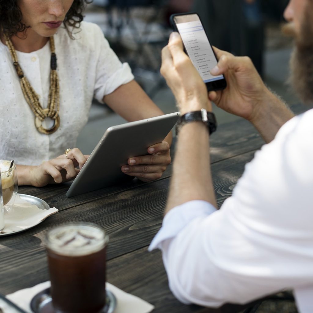 For Targeted Advertising, Mobile Device ID Crumbles the Cookie mobile device ID