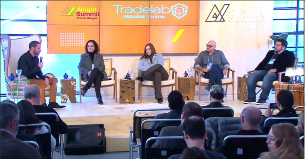 Olhando para dentro: o que a indústria de publicidade digital deve apreender sobre responsabilidade