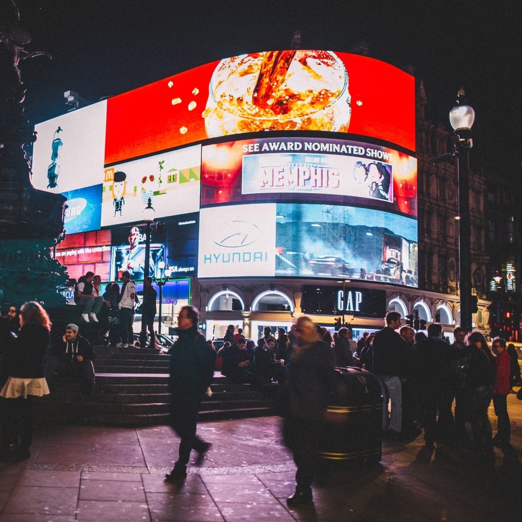 Programmatic Technology Is Heralding New Growth in OOH Piccadilly Circus Advertisements