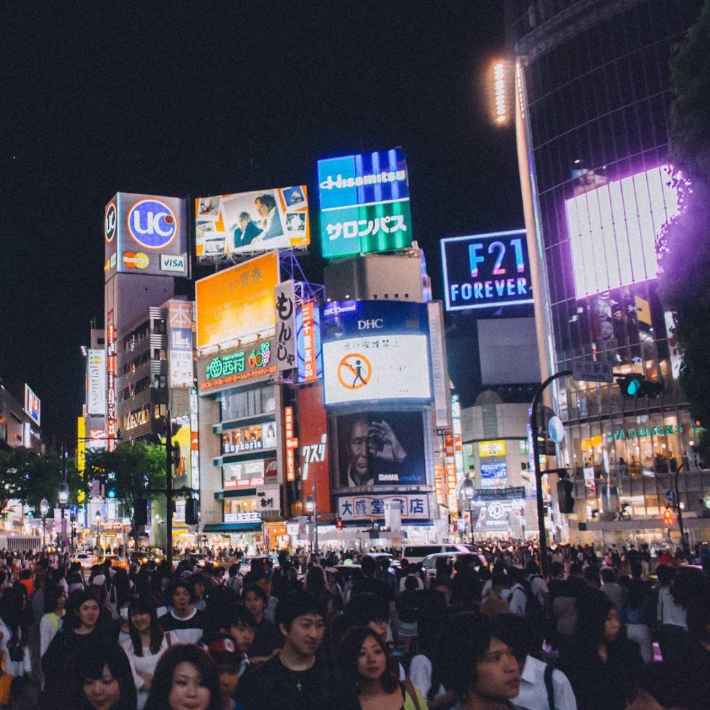 How Marketers Can Benefit From the Digital Out-of-Home Revolution Shibuya Crossing