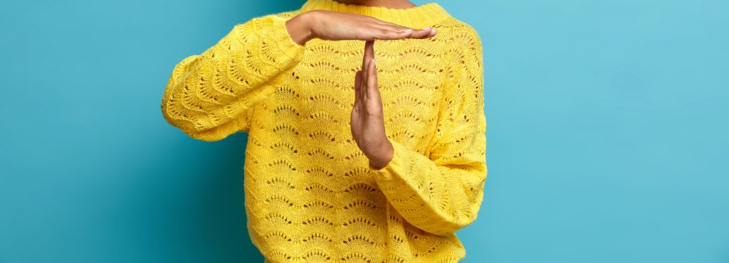 Experts Call for AI pause; Meta to Ban Political Ads in Europe?