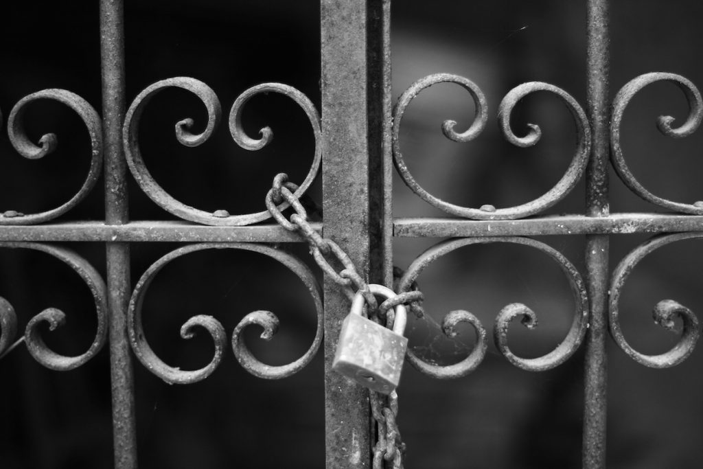 Tech Giants Become 'Gatekeepers' Under DMA; Sequoia Capital China Edges into SEA