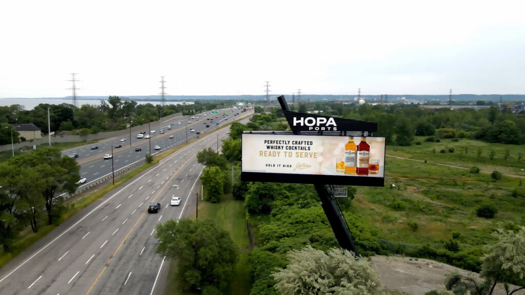 VIOOH Expands Canadian Market DOOH Advertising Access with New VENDO Media Partnership