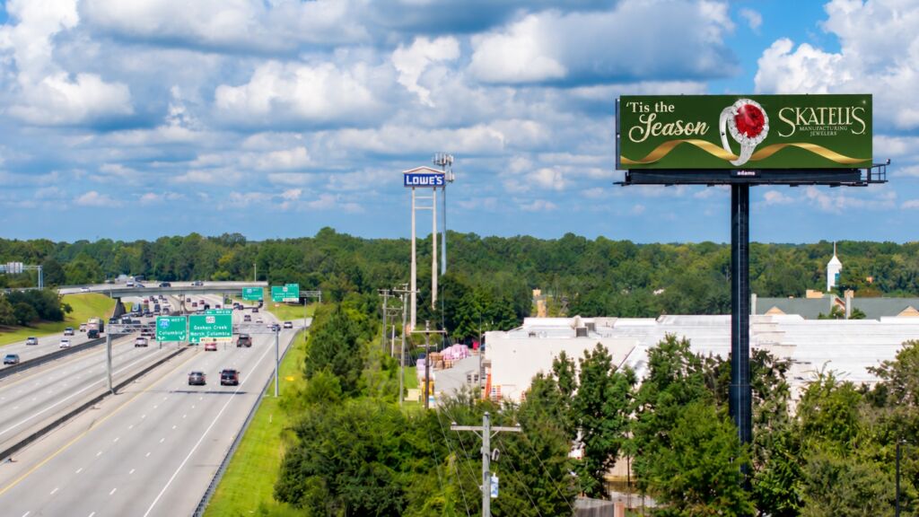 VIOOH Partners with Adams Outdoor to Expand Programmatic Access to Digital Billboards Across the US
